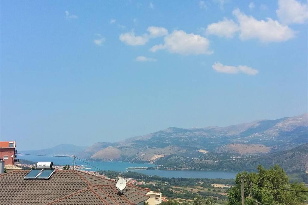 Sea And Mountains View Apartment Argostoli  Bagian luar foto